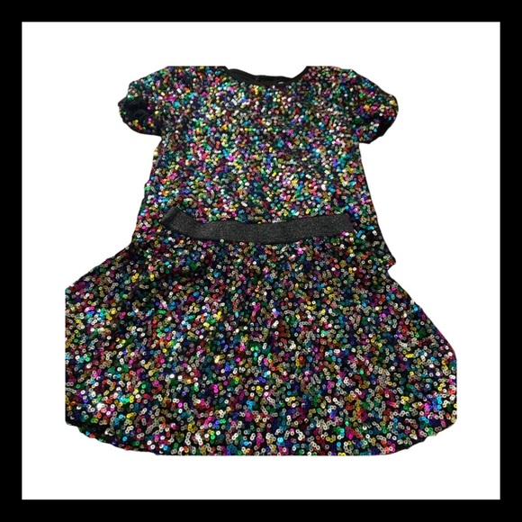 NWOT 365 Kids Sequencing Top With Sequence Matching Skirt Girls Size 8!! - Picture 1 of 5